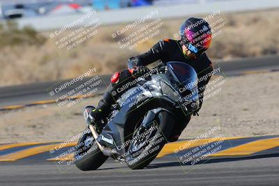 media/Dec-18-2022-SoCal Trackdays (Sun) [[8099a50955]]/Turn 4 (1pm)/